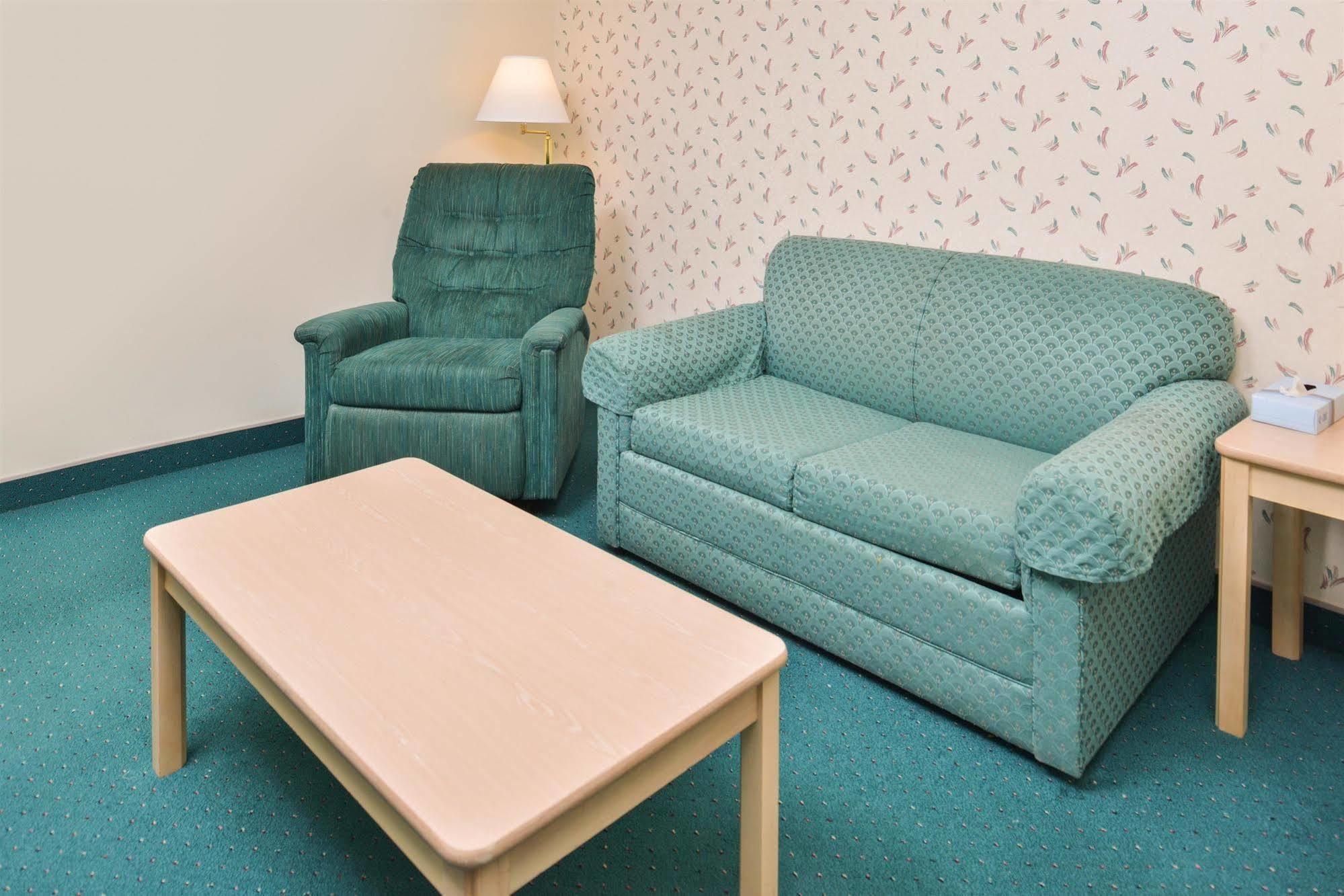 Americas Best Value Inn & Suites - Bluffton Ngoại thất bức ảnh